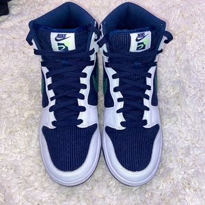 Nike Dunk High Sports Specialties